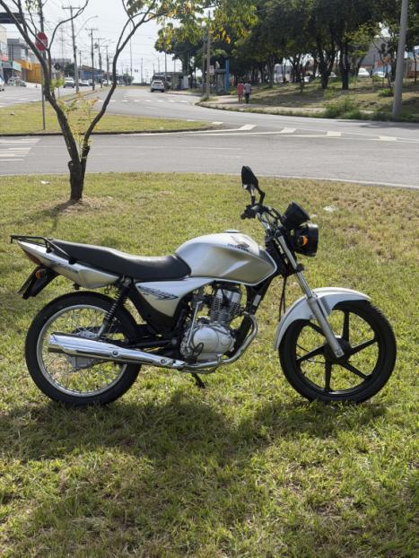 HONDA CG 150 TITAN KS, Foto 2