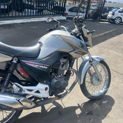 HONDA CG 160 FAN, Foto 2