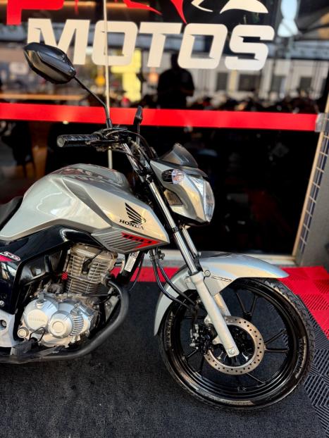 HONDA CG 160 FAN, Foto 3