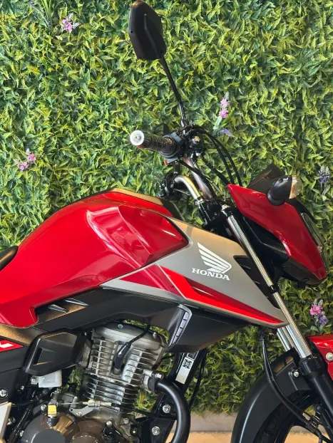 HONDA CG 160 TITAN, Foto 4