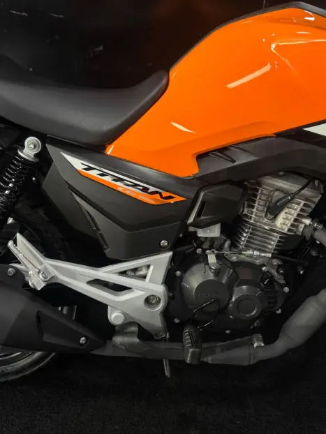 HONDA CG 160 TITAN, Foto 3