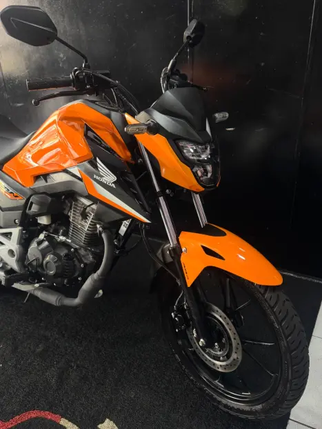 HONDA CG 160 TITAN, Foto 4