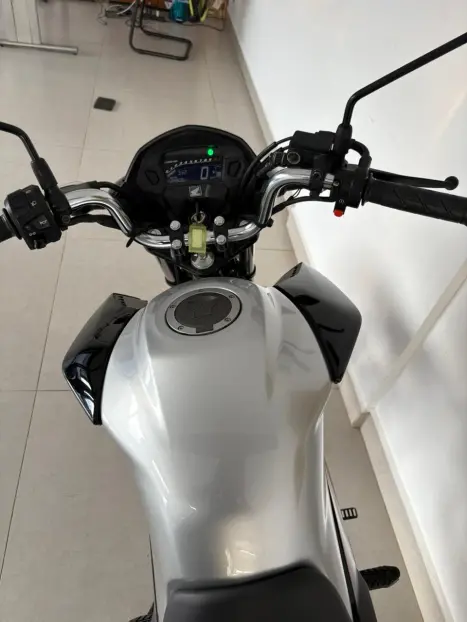 HONDA CG 160 TITAN, Foto 5