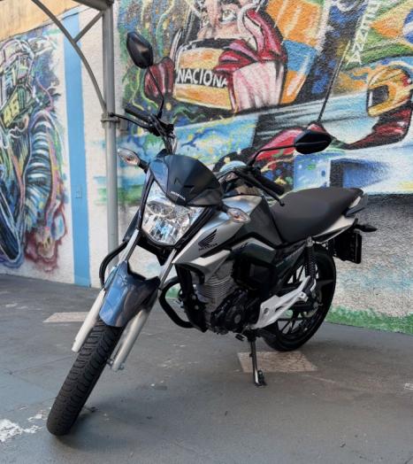 HONDA CG 160 TITAN, Foto 2