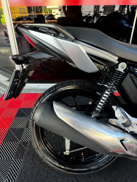 HONDA CG 160 TITAN, Foto 2