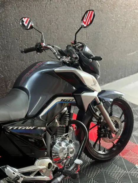 HONDA CG 160 TITAN, Foto 4