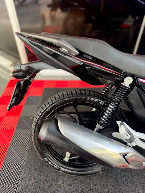 HONDA CG 160 TITAN, Foto 2