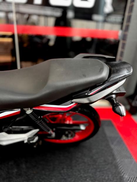 HONDA CG 160 TITAN, Foto 2