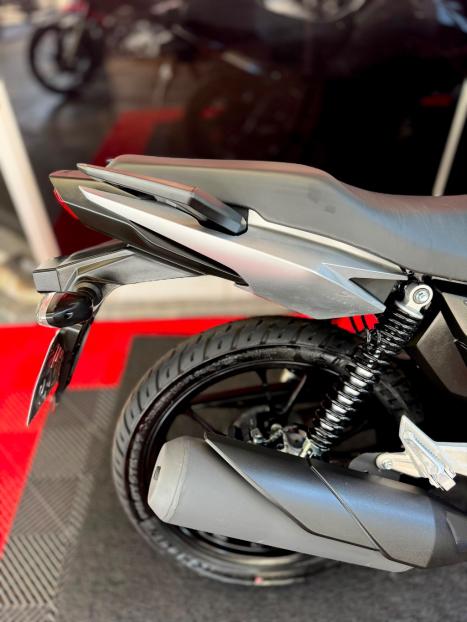 HONDA CG 160 TITAN, Foto 2