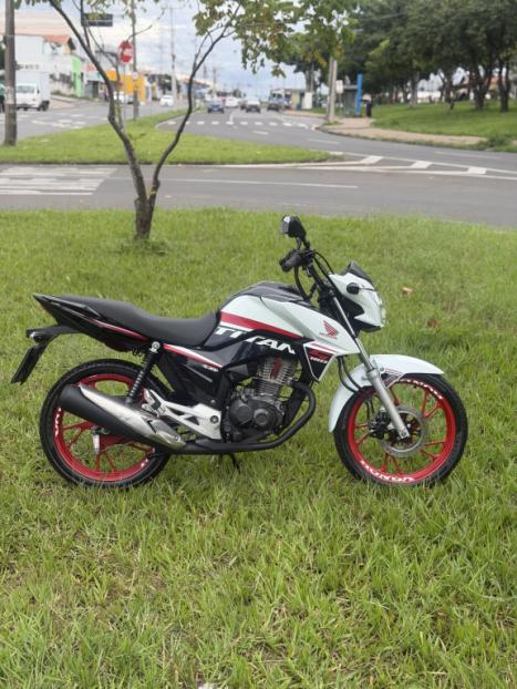 HONDA CG 160 TITAN S, Foto 2