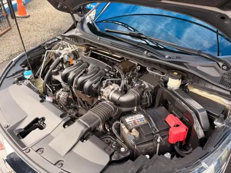 HONDA City Hatch 1.5 16V 4P FLEX TOURING AUTOM�TICO CVT, Foto 18