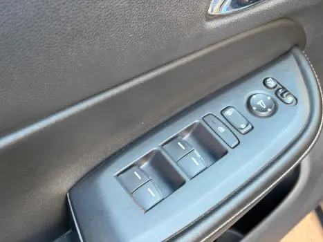 HONDA City Hatch 1.5 16V 4P FLEX TOURING AUTOM�TICO CVT, Foto 23
