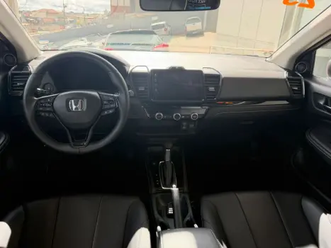 HONDA City Hatch 1.5 16V 4P FLEX TOURING AUTOM�TICO CVT, Foto 5