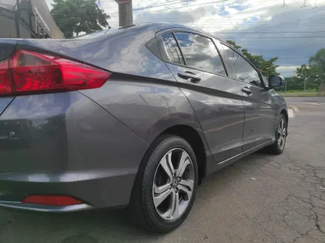 HONDA City Sedan 1.5 16V 4P LX FLEX AUTOMÁTICO, Foto 4 HONDA City Sedan 1.5 16V 4P LX FLEX AUTOMÁTICO, Foto 4