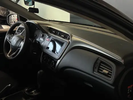 HONDA City Sedan 1.5 16V 4P LX FLEX AUTOMÁTICO, Foto 6 HONDA City Sedan 1.5 16V 4P LX FLEX AUTOMÁTICO, Foto 6