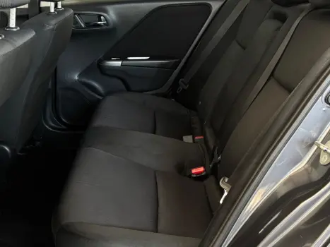 HONDA City Sedan 1.5 16V 4P LX FLEX AUTOMÁTICO, Foto 8 HONDA City Sedan 1.5 16V 4P LX FLEX AUTOMÁTICO, Foto 8