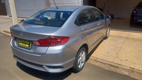 HONDA City Sedan 1.5 16V 4P PERSONAL FLEX AUTOMÁTICO, Foto 6 HONDA City Sedan 1.5 16V 4P PERSONAL FLEX AUTOMÁTICO, Foto 6