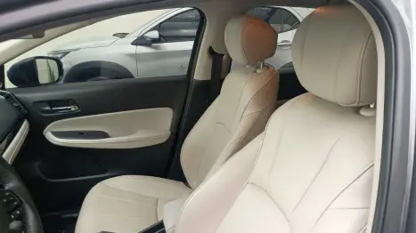 HONDA City Sedan 1.5 16V 4P FLEX TOURING AUTOM�TICO CVT, Foto 19