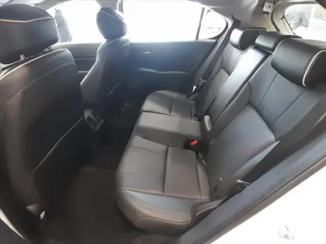 HONDA City Sedan 1.5 16V 4P FLEX TOURING AUTOM�TICO CVT, Foto 8