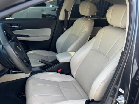 HONDA City Sedan 1.5 16V 4P FLEX TOURING AUTOM�TICO CVT, Foto 8
