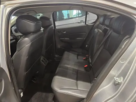 HONDA City Sedan 1.5 16V 4P FLEX TOURING AUTOM�TICO CVT, Foto 6
