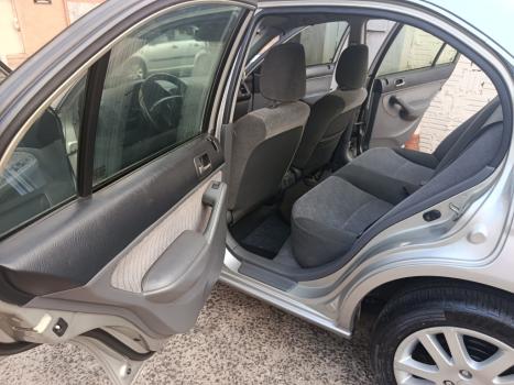 HONDA Civic 1.7 16V 4P LX, Foto 8