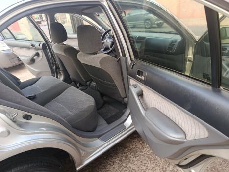HONDA Civic 1.7 16V 4P LX, Foto 10