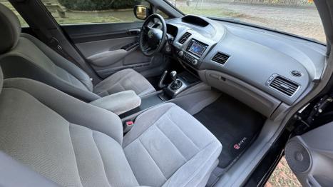 HONDA Civic 1.8 16V 4P FLEX LXS, Foto 4