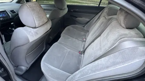 HONDA Civic 1.8 16V 4P FLEX LXS, Foto 6