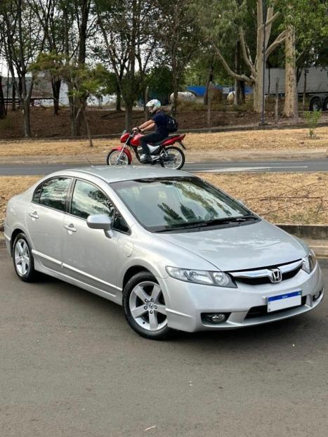 HONDA Civic 1.8 16V 4P LXS, Foto 2