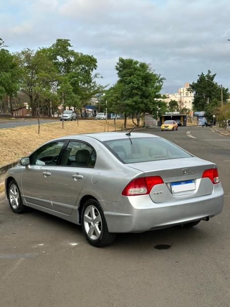 HONDA Civic 1.8 16V 4P LXS, Foto 4