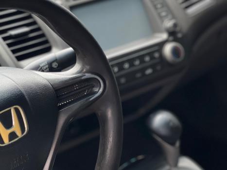 HONDA Civic 1.8 16V 4P FLEX LXS AUTOMÁTICO, Foto 8 HONDA Civic 1.8 16V 4P FLEX LXS AUTOMÁTICO, Foto 8