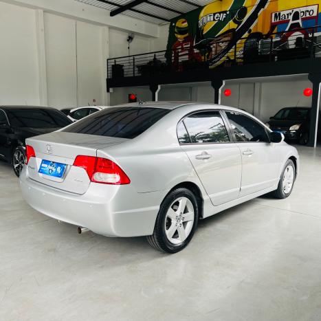 HONDA Civic 1.8 16V 4P LXS, Foto 4