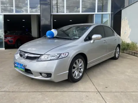 HONDA Civic 1.8 16V 4P FLEX LXL AUTOM�TICO, Foto 2