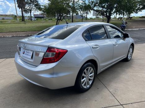 HONDA Civic 1.8 16V 4P FLEX LXS AUTOM�TICO, Foto 4