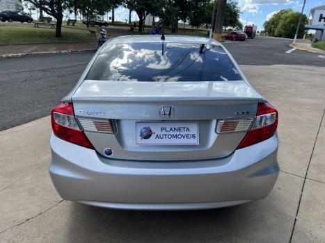 HONDA Civic 1.8 16V 4P FLEX LXS AUTOM�TICO, Foto 6