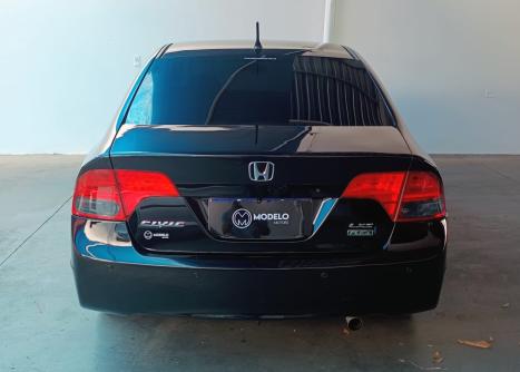 HONDA Civic 1.8 16V 4P FLEX LXS, Foto 4