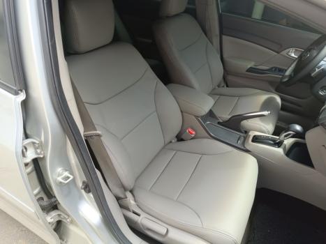 HONDA Civic 1.8 16V 4P FLEX LXL AUTOM�TICO, Foto 14