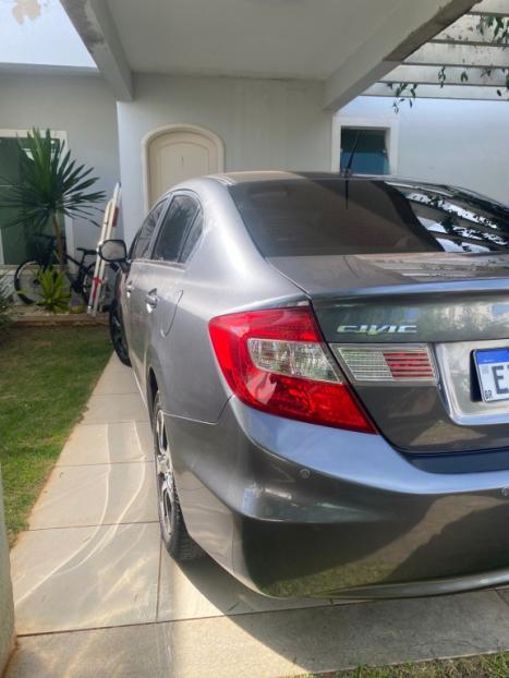 HONDA Civic 1.8 16V 4P FLEX LXL AUTOM�TICO, Foto 3