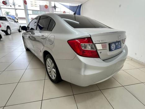 HONDA Civic 1.8 16V 4P FLEX LXS AUTOM�TICO, Foto 6