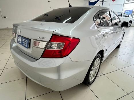 HONDA Civic 1.8 16V 4P FLEX LXS AUTOM�TICO, Foto 8