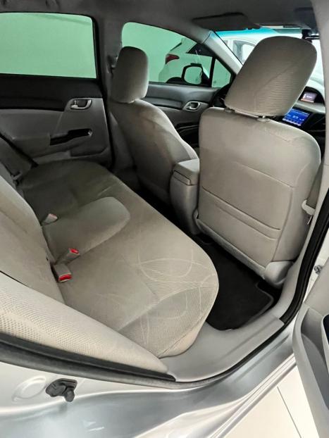 HONDA Civic 1.8 16V 4P FLEX LXS AUTOM�TICO, Foto 10