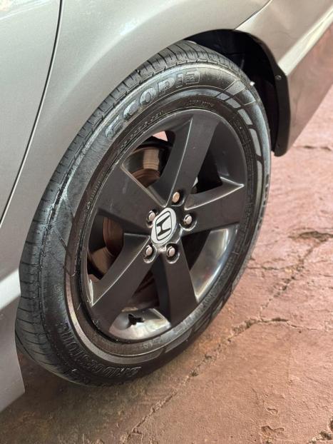 HONDA Civic 1.8 16V 4P FLEX LXS AUTOM�TICO, Foto 10