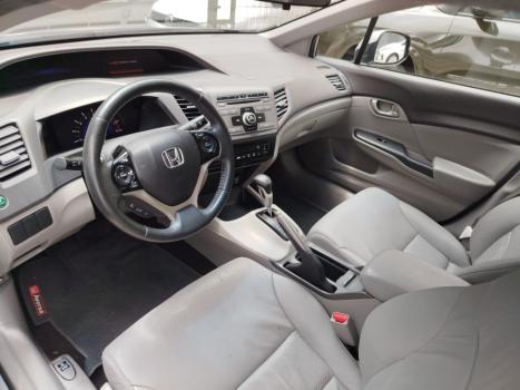 HONDA Civic 1.8 16V 4P FLEX LXS AUTOM�TICO, Foto 9