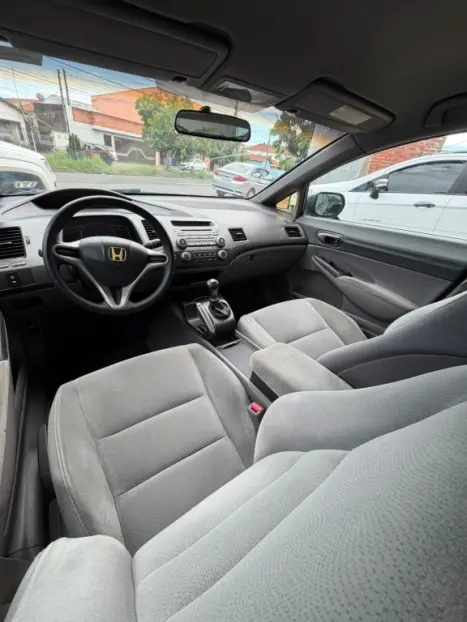 HONDA Civic 1.8 16V 4P LXS, Foto 6