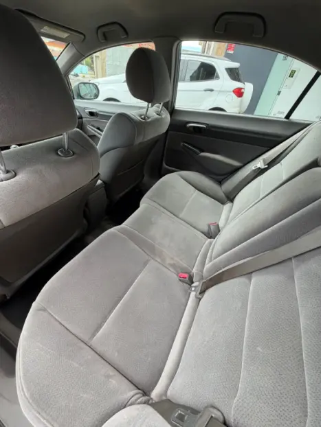 HONDA Civic 1.8 16V 4P LXS, Foto 7