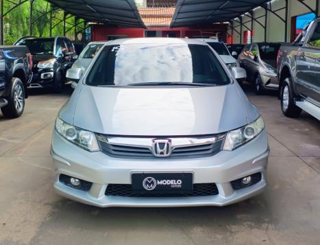 HONDA Civic 1.8 16V 4P FLEX LXS, Foto 2