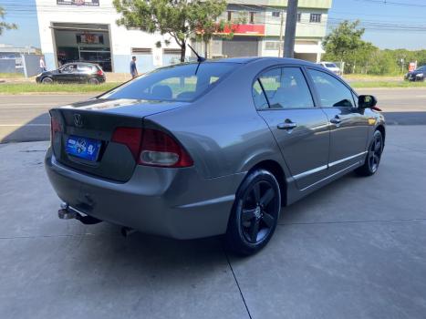 HONDA Civic 1.8 16V 4P FLEX LXS AUTOM�TICO, Foto 5