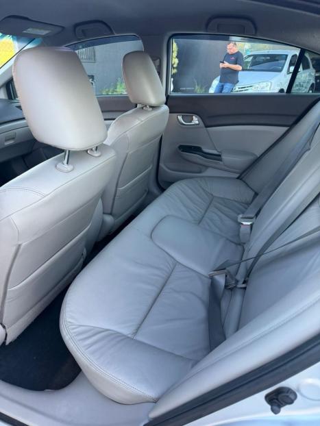 HONDA Civic 1.8 16V 4P FLEX LXL AUTOM�TICO, Foto 9