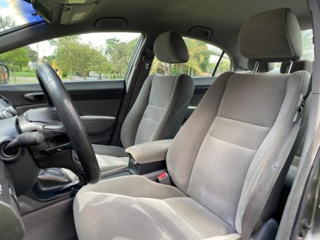 HONDA Civic 1.8 16V 4P FLEX LXS AUTOM�TICO, Foto 15